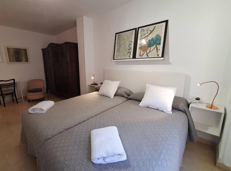 Acogedor Y Centrico Con Parking, Granada